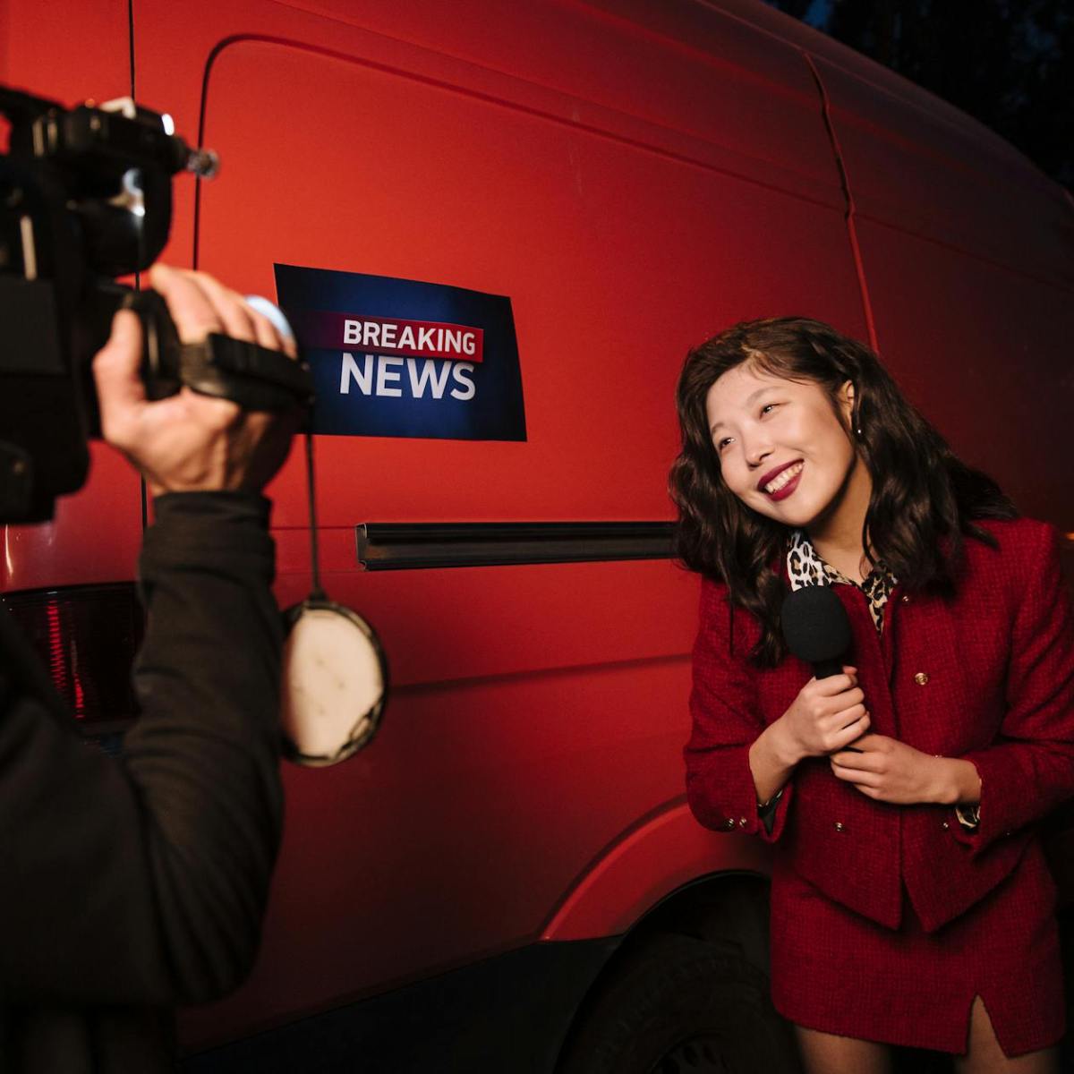 Behind the Scenes: What It’s Really Like Working With a News Reporter on Your Book&nbsp;Story