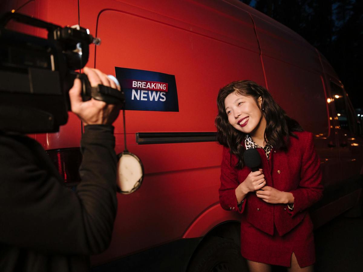 Behind the Scenes: What It’s Really Like Working With a News Reporter on Your Book&nbsp;Story