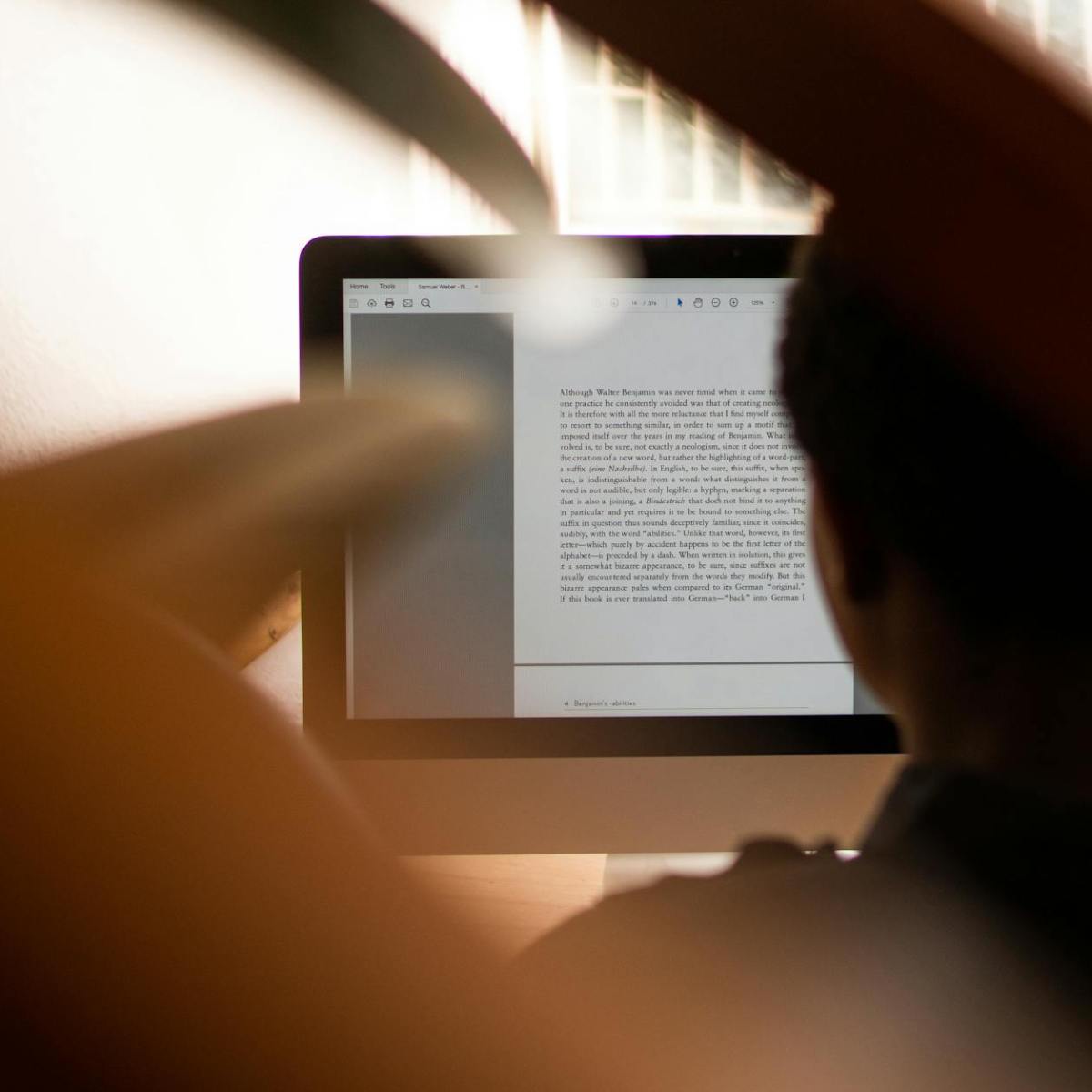 Self-Publishing vs. Traditional Publishing: What Authors Need to&nbsp;Know